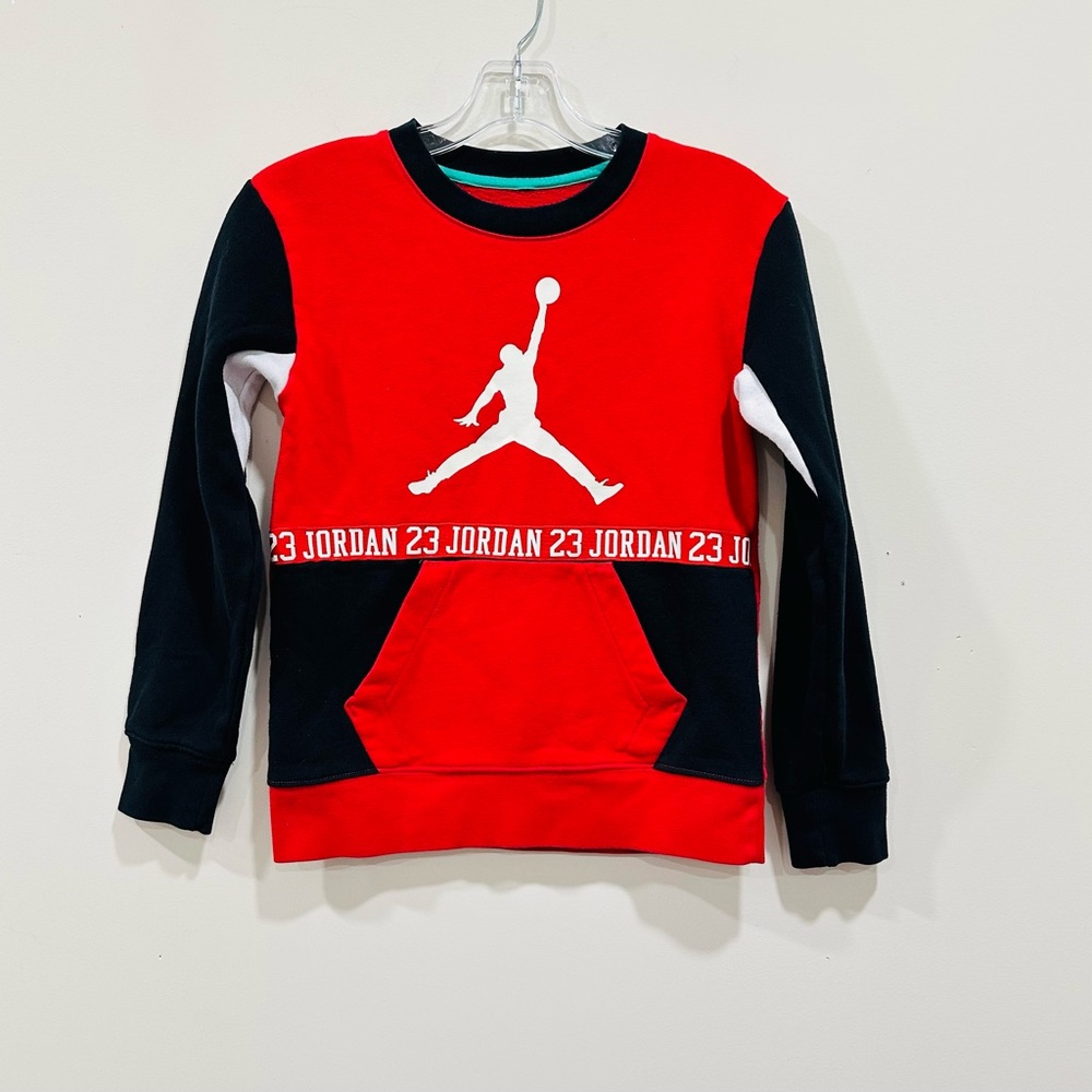 Air Jordan Flight #23 sweatshirt With Pockets Youth Size M